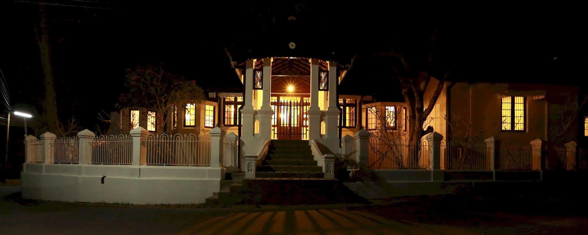 The Secret Kandy Buitenkant foto